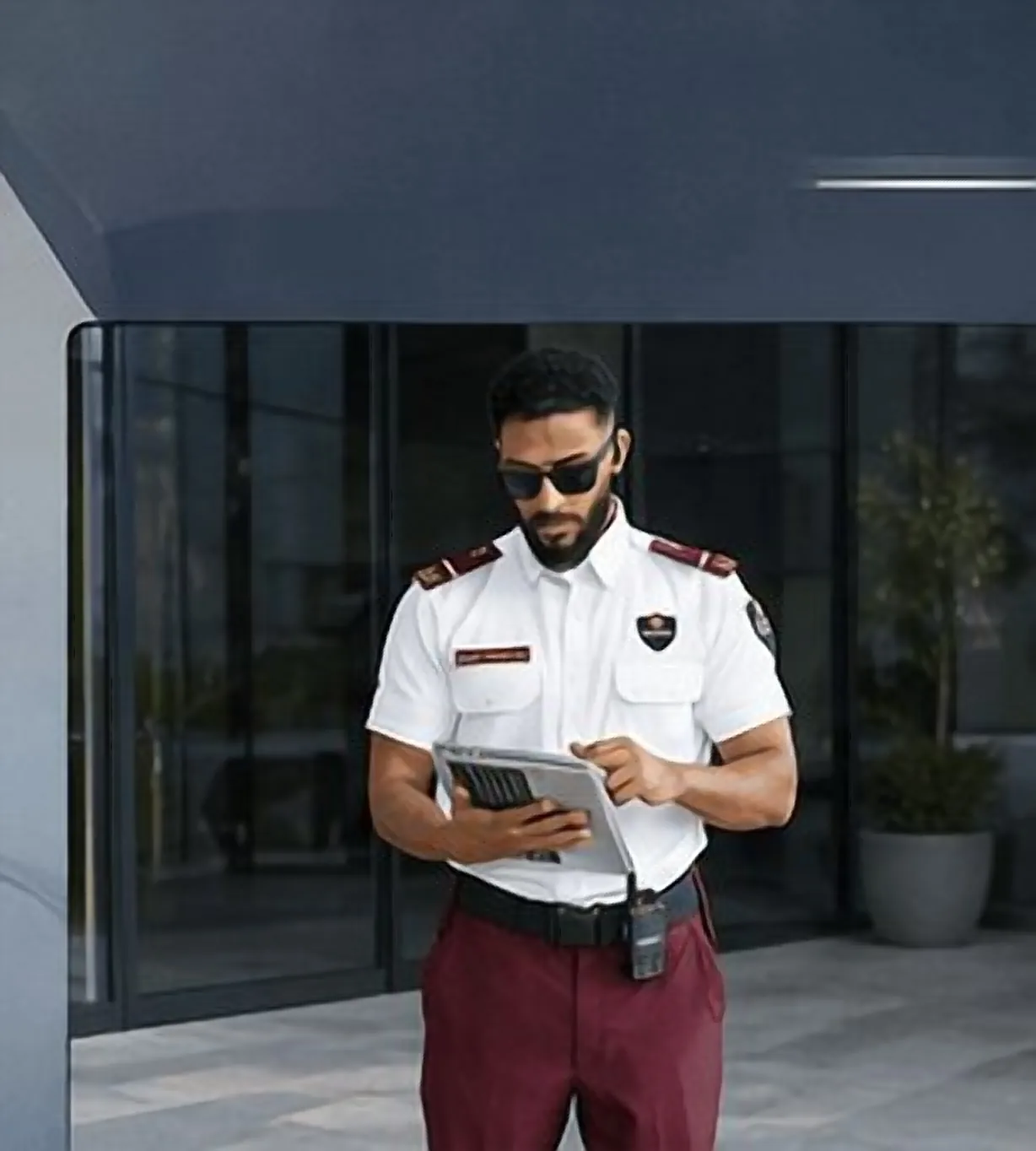 Arab Security Guard Services in Professional Uniform Saudi Arabia